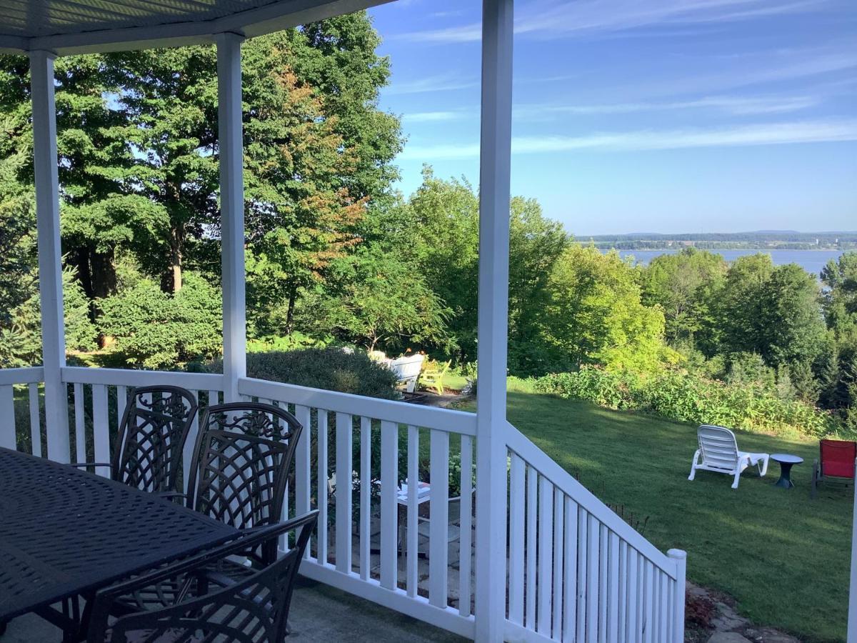 Bed and Breakfast Les Saisons Du Fleuve Lotbiniere Zewnętrze zdjęcie