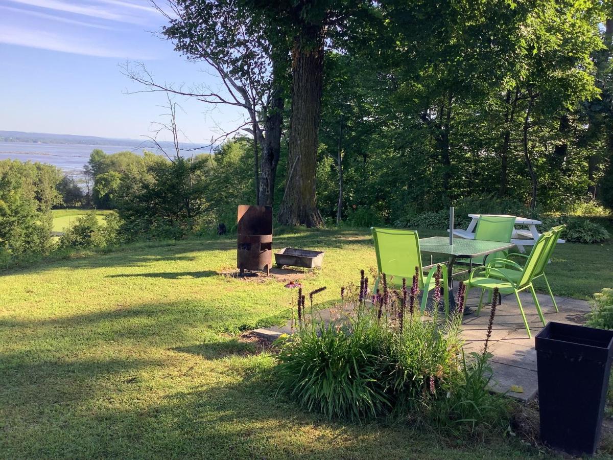 Bed and Breakfast Les Saisons Du Fleuve Lotbiniere Zewnętrze zdjęcie