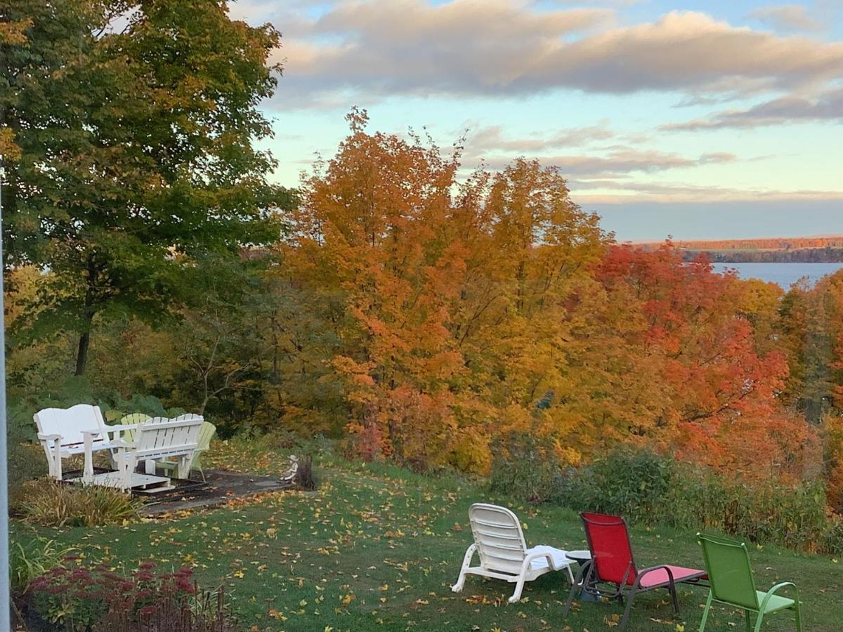 Bed and Breakfast Les Saisons Du Fleuve Lotbiniere Zewnętrze zdjęcie